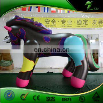 Vivid Colorful Printing Inflatable Running Horse , Inflatable Cartoon Sex Animals Horse for Yard Decoration