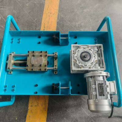 Obeli 200 Compact Cable Conveyor for Narrow Tray Installation photo-3