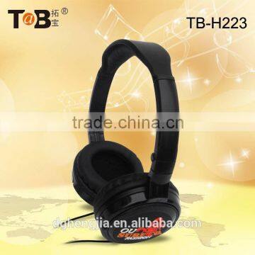 2015 new free samples OEM factory stereo silicone foldable headphone headsets