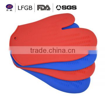 Professional customized heat resistant silicone gloves