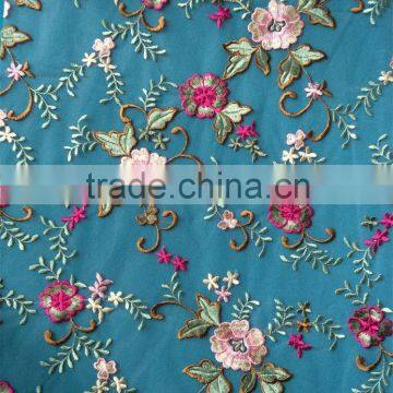 WHOLESALE WEDDING DRESSES NEW FASHION NORMAL EMBROIDERY FABRIC photo-2