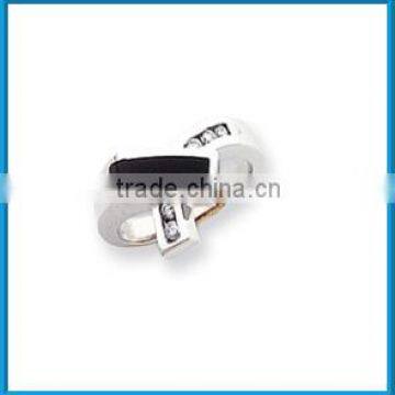 New Style White Gold Polished Ladies Diamond Onyx Ring
