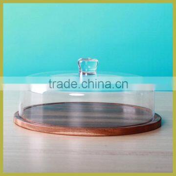 Clear glass cake plate with cover