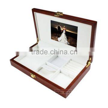 hot selling design for video jewelry box with decorative lock