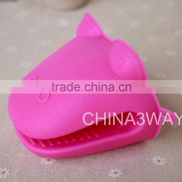 FDA Approved Microwave Animal Shaped Silicone Oven Mitt