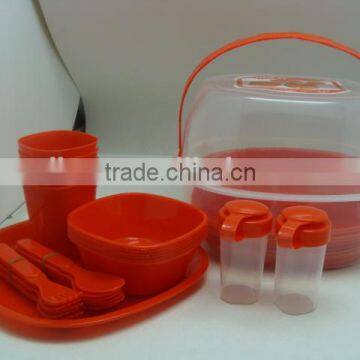 New Design Plastic travel Picnic Plate Set