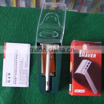 Double edge safety razor AC2002