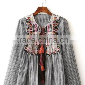 Runwaylover EY1068C Europe Style 2017 Ladies Fashion Embroidery Jacket Coats photo-4