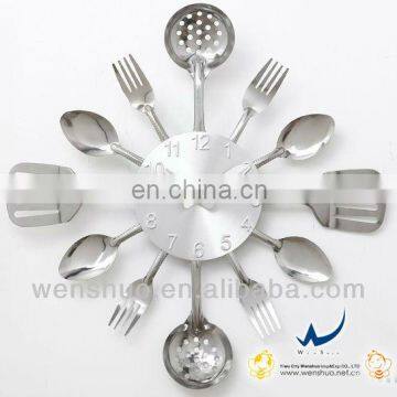 Wall Clock Knife Fork Spoon Originality Clock Kitchen Restaurant The Wall Decoration Quartz