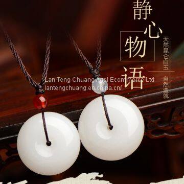 Diayam Natural Xinjiang Kunlun Jade Jade Buckle Jade Lovers Couple Jade Fall White Jade photo-2