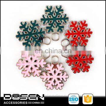 2 Colored Christmas Decorations Metal Carved Snowflakes Shape Zipper Heads Zip Pullers Zipper Sliders forJacket Handbag Barcelet