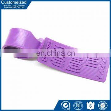 Custom shape wholesale silicon rubber luggage tag