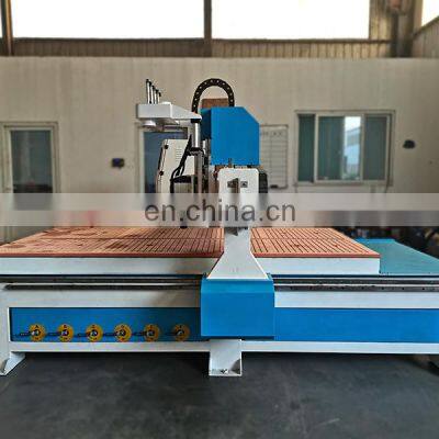 Easy Operation Pneumatic System 1325 Cnc Wood Router Machine 1325 Router Cnc 4 Axis Engraving 3d Wood Metal photo-5