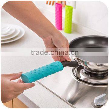 Silicone pot handle holder/silicone sleeve for pot handle