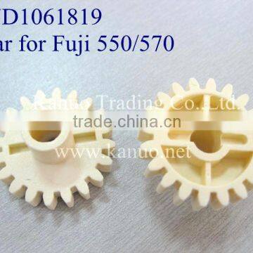 327D1061819 Gear Fuji Frontier 550/570