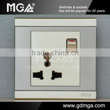 16A 250V switched multiple socket outlet