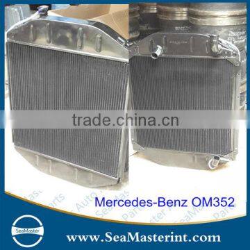 Aluminum Radiator for Mercedes-Benz Om352