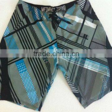 2013 hot summer fashion OEM service men's beach shorts