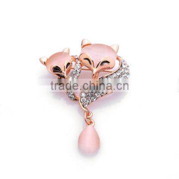 New design cat eye fox brooch crystal pink cat eye fox brooch for 2016 party favor gifts