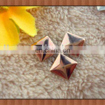 2013 fashion design square/round and many colors pyramid decorative nailhead