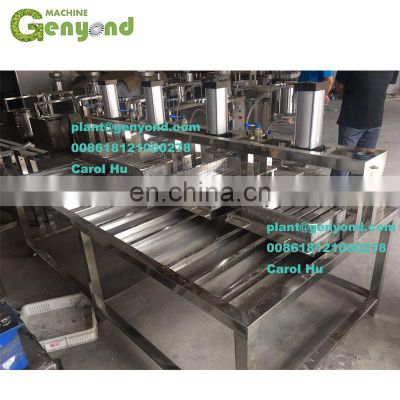 Top quality stainless steel cheese presser