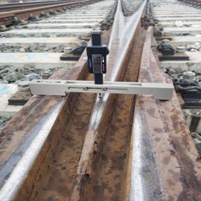 Digital Switch Rail Height Gauge photo-2