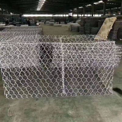 Galvanized Iron Wire Gabion 3x1x1m With 2.7mm Diameter for Construction photo-3