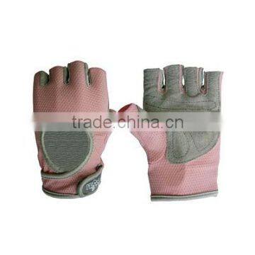 weight lifting gloves