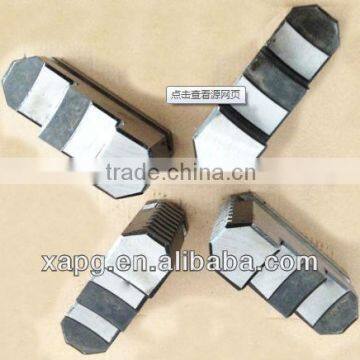 Four-jaw independent chucks jaws