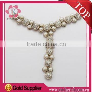 Hot Sale Ren Qing Jewelry Factory Fashion Pearl Crystal Shoes Women Sandal For Women Shoe Bridal Accessories photo-3