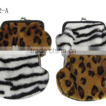 China Supplier Leather Purse Fashion Design Wallet Plush Purses