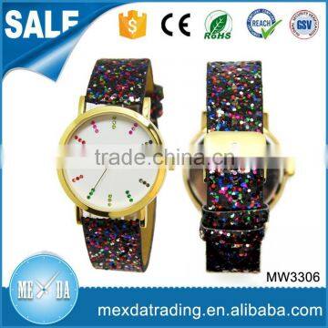 Promotional Lady Popular Gold Plating Shining pu Strap China Made Watch photo-5