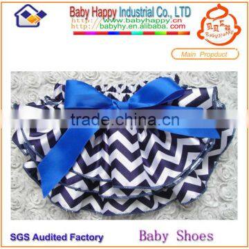 New design cheap chevron baby bloomer