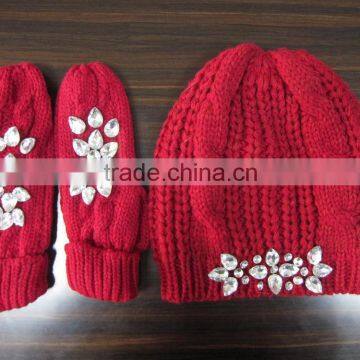 New arrival cheap acrylic knitted hat and gloves winter girls knitted crocheted hat