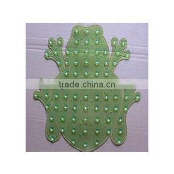 bath mat with frog design