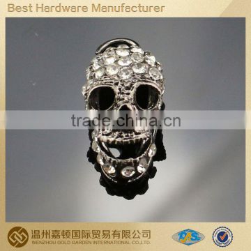 high quality new design crystal rhinestone brooch wholesale