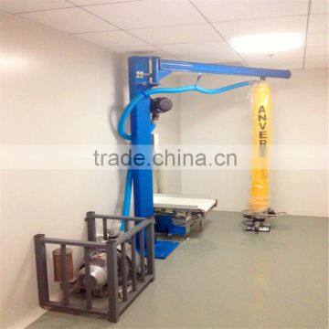 Vacuum lifter for rubber handling