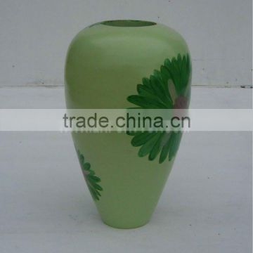 Unique Lacquer Vase (www.exporttop.com)