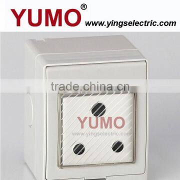 YUMO A South African Socket