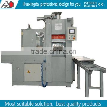 Flaskless molding machine