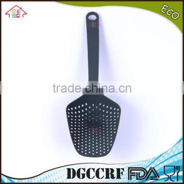 NBRSC Black Large Nylon Scoop Colander Pasta Heat Resistant Strainer Dishwasher Safe Kitchen Utensil photo-3