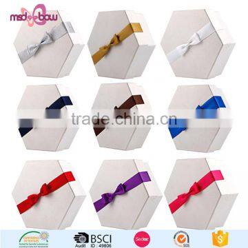 Various Tyles Cheap Pre-made Satin Bow Tie for Gift Boxes photo-3