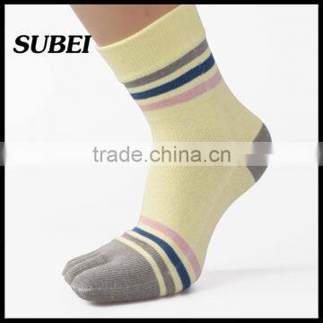 Wholesale Socks Custom Toe Socks for Men photo-2