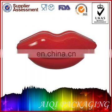 lip shaped tin for candy /chocolate