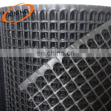 The Europe market plastic mesh fence